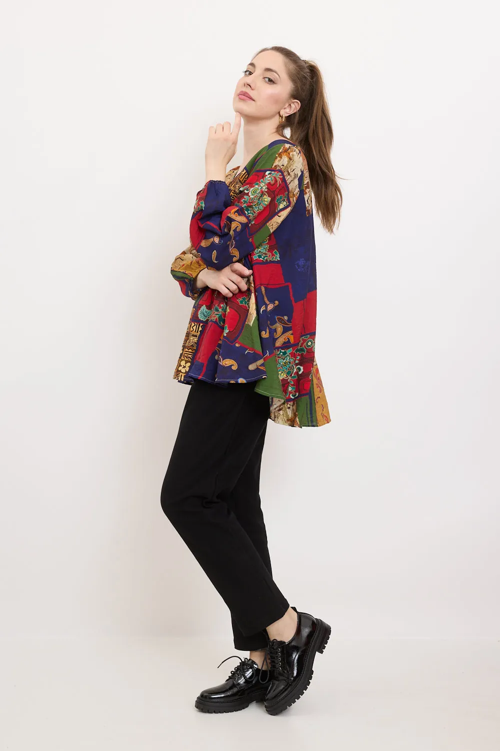 Blouse à motifs paisley et imprimés floraux