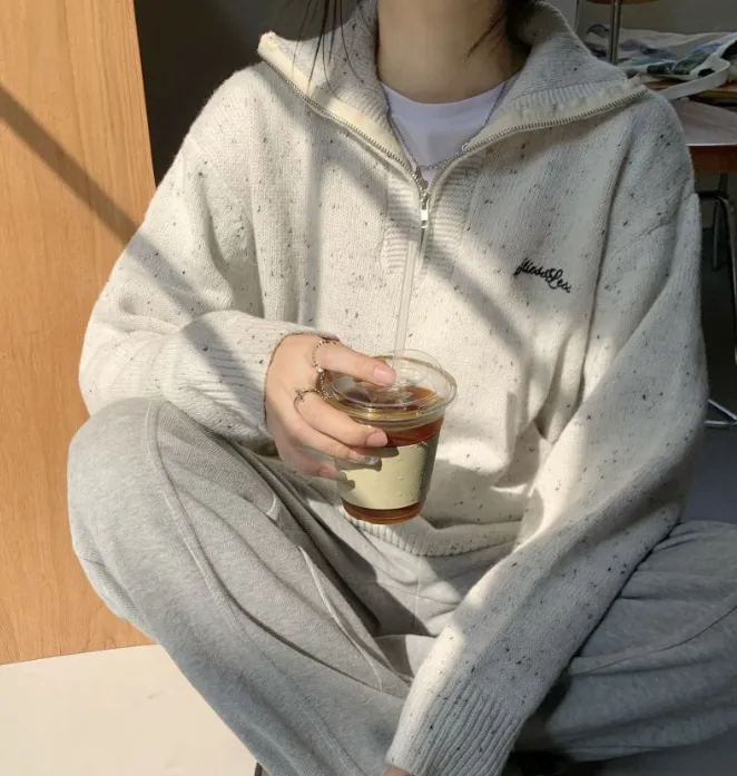 christmas outfit Sonicelife Contrast Half Zip Oversized Knit Sweater