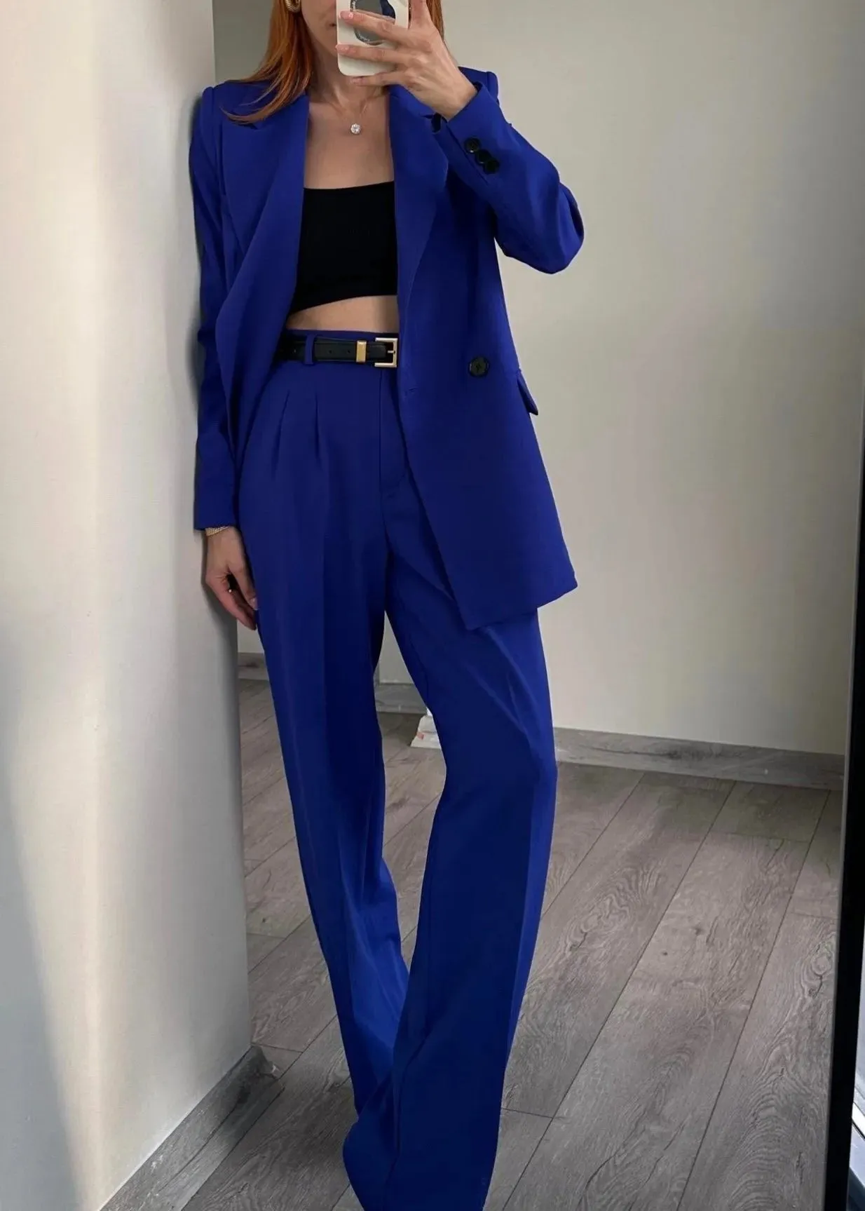 Ensemble tailleur bleu saphir