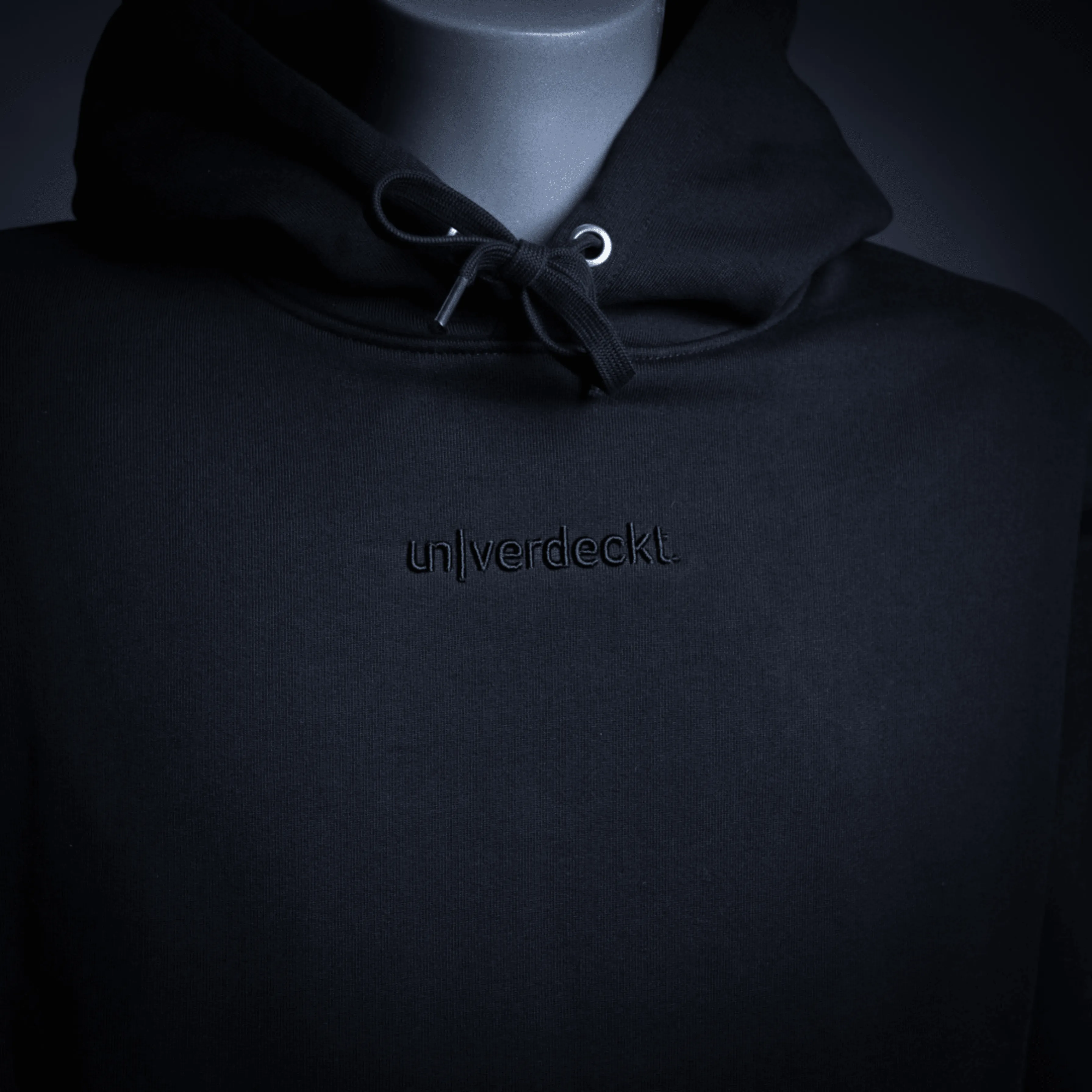Hoodie mit stick | 001