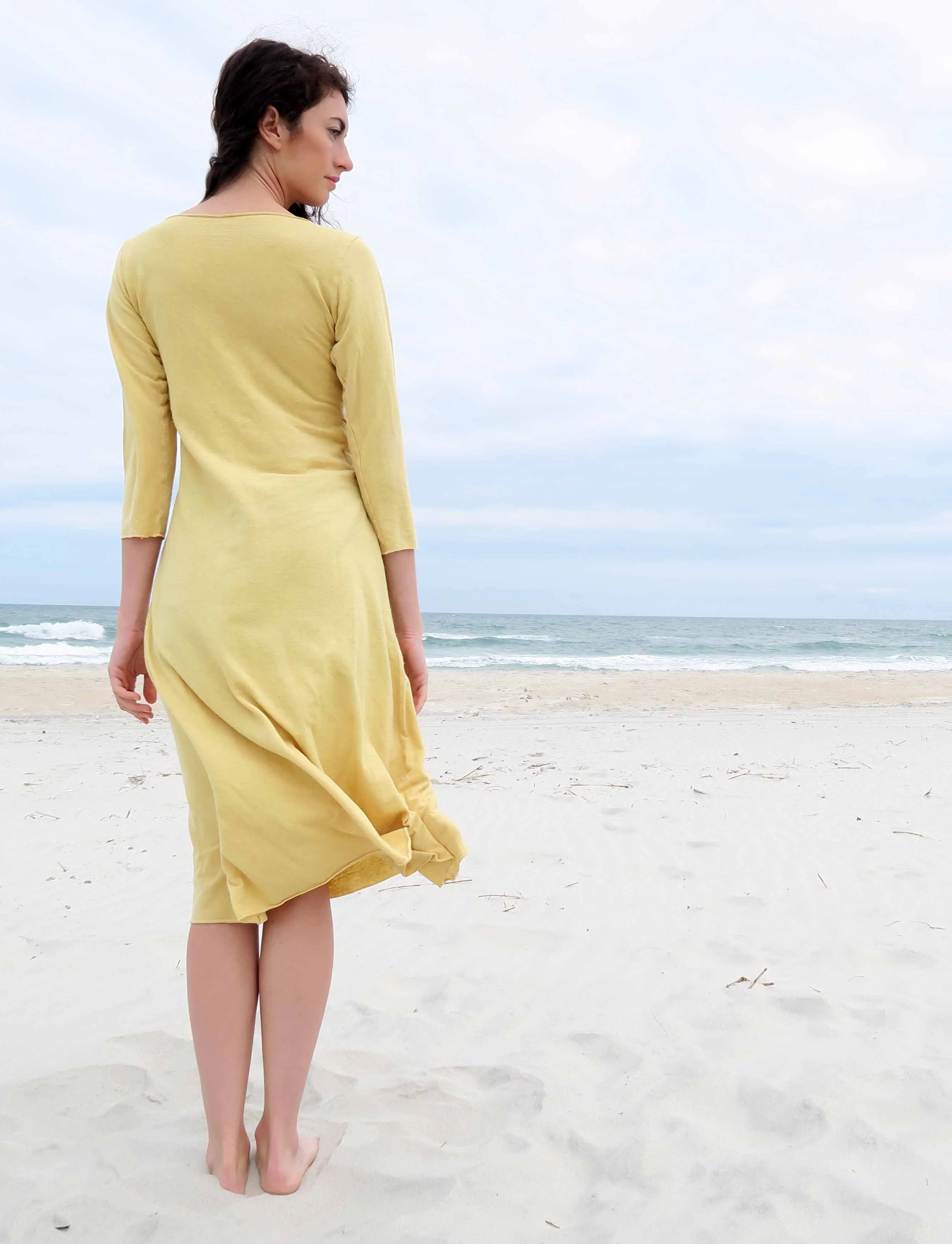 Slip Circles Simplicity Below Knee Dress